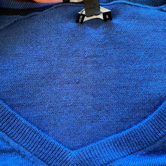 Express Men Wool Blend Sweater SZ XXL V-Neck Blue Soft and Stretchy - Picture 15 of 15
